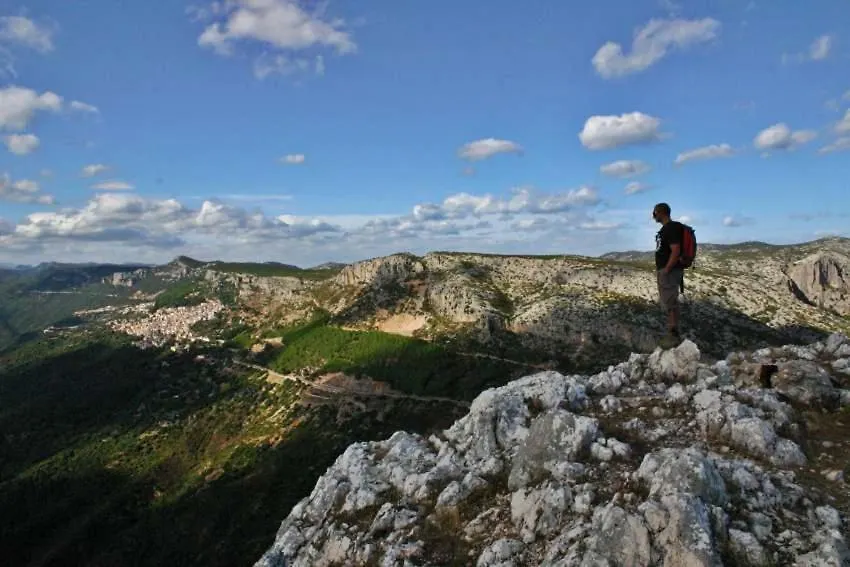 B&B Sa Clarera Baunei Bed & Breakfast